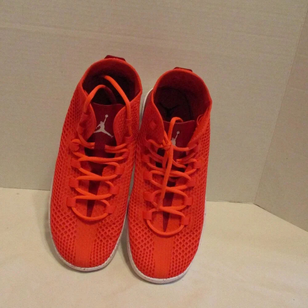 Jordan Shoes Men Size 11 Red White Outdoor Fitness Gym Athletic Basketball Shoes